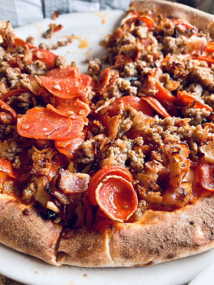 Mario's Woodfired Neapolitan Pizza & Pasta Mario's Woodfired Neapolitan Pizza & Pasta