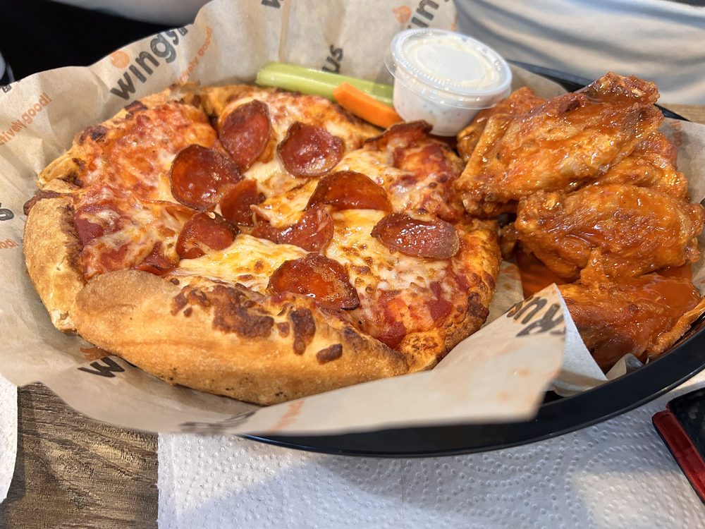 Wings R Us