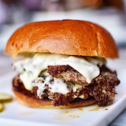 Best Restaurants Near Xcel Energy Center In Saint Paul Mn Last Parlour Bar St Paul