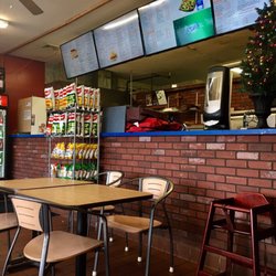 Village House Of Pizza 14 Reviews Broadway Plz Dracut Photo Of Village House Pizza Dracut Ma United States