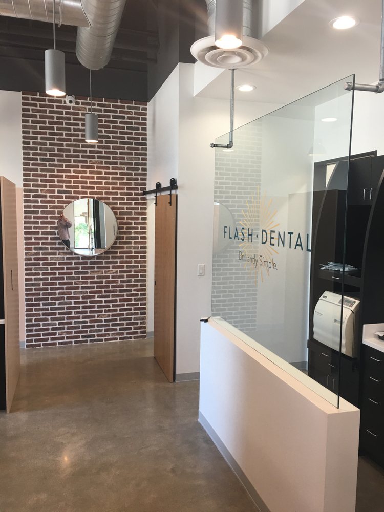image of business Flash Dental
