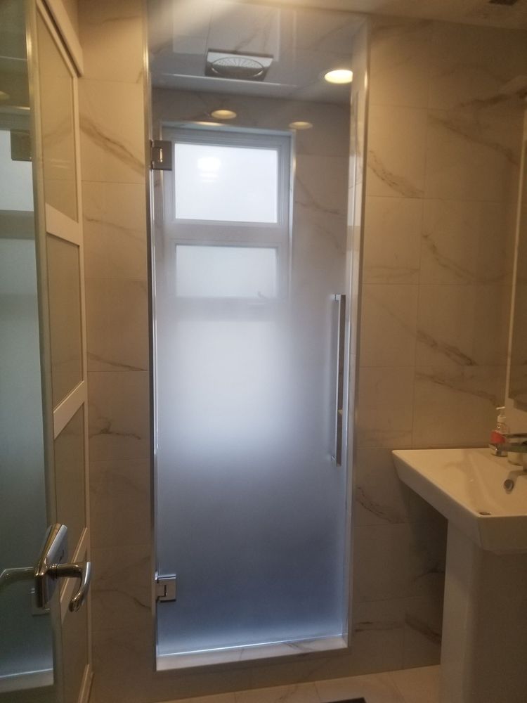 Clear Glass Shower Door Hinges Handle And Install Yelp Photo Of Ultimate Glass Art Inc Chicago Il United States