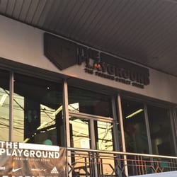 The playground premium outlet articoli sportivi marcos highway ... Numero di premium