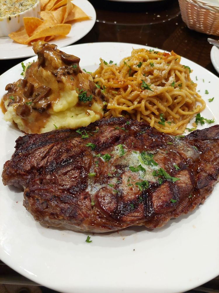 Roux Seafood Kitchen