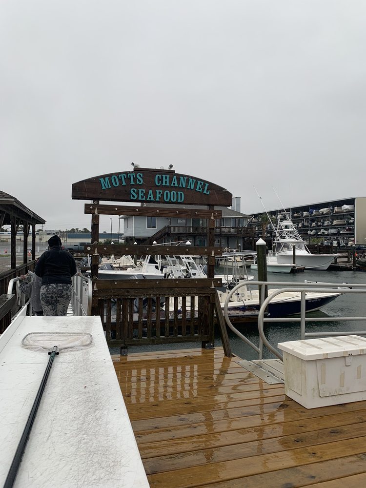 Motts Channel Seafood