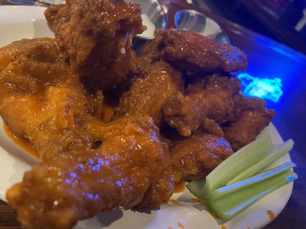 Heroes Sports Oyster Bar and Grill