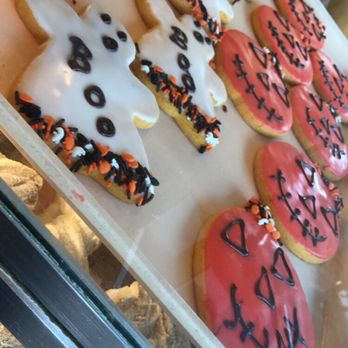 la purisima bakery 50 photos 104 reviews bakeries 4533 w