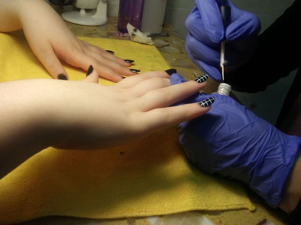 D & D Nails & Tanning 11 Photos Nail Salons 3677 College Rd