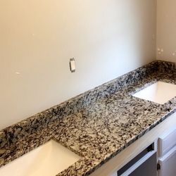 Clic Rock Marble Granite 97 Photos Kitchen Bath 110c Photo Of Clic Rock Marble Granite Beverly Ma United States