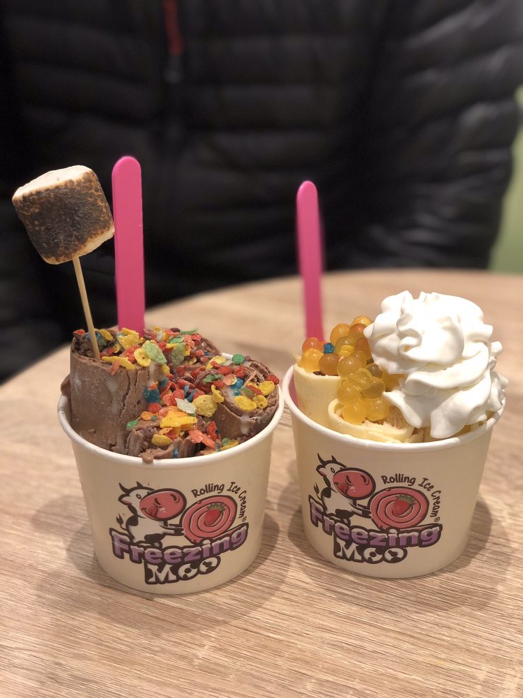 Freezing Moo 10 Reviews Desserts 42 Thf Blvd, Chesterfield, MO