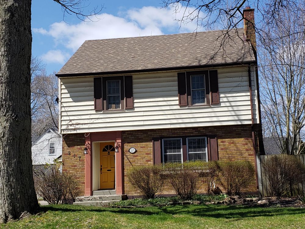 Michael's Roofing & Contracting