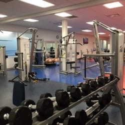 Adventure Bay Family Water Park Gyms 401 Pitt Street W Photo Of Adventure Bay Family Water Park Windsor On Canada Gym Memberships