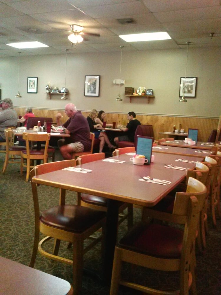 Pete’s Place 21 Photos & 53 Reviews Burgers 6774 Forest Hill Blvd