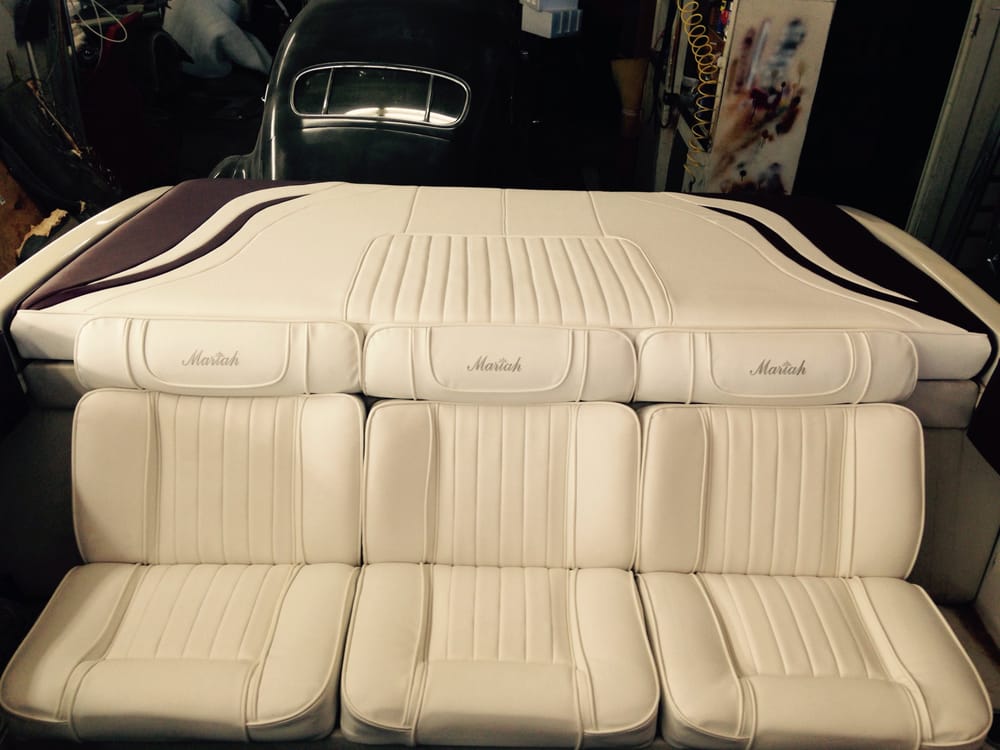 24 foot Mariah boat. We Re-upholstered the back seats and ...