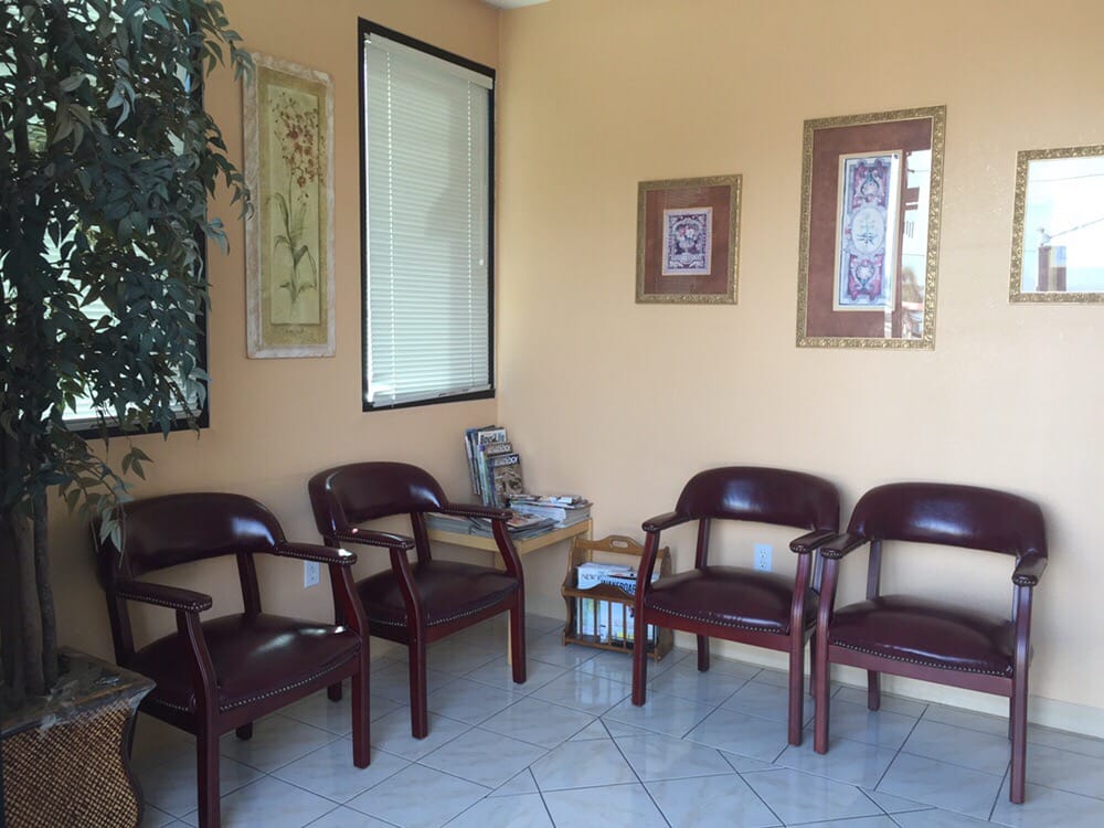image of business Estelita Torres, DDS