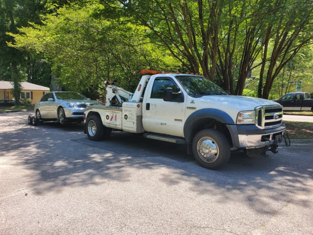 Camacho’s Towing