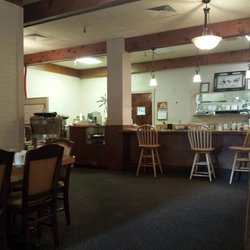 The Carriage Restaurant Lounge American Traditional 1334 Photo Of The Carriage Restaurant Lounge Longview Wa United States Main