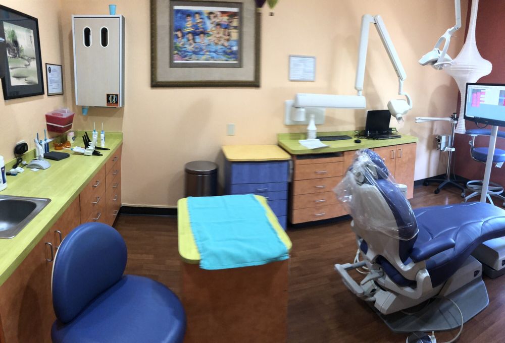 image of business Dental Implant Institute
