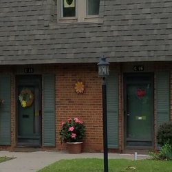 Trianon Apartments Townhomes Contact Agent 13 Photos Photo Of Trianon Apartments Townhomes Topeka Ks United States