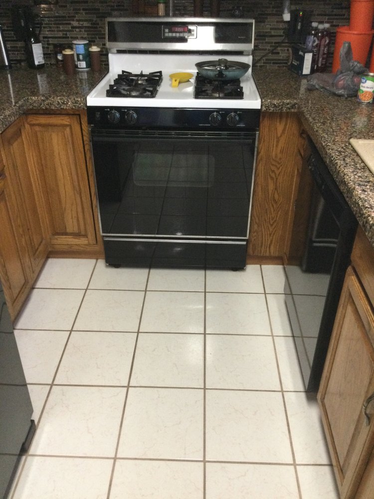 image of business Carpetland USA