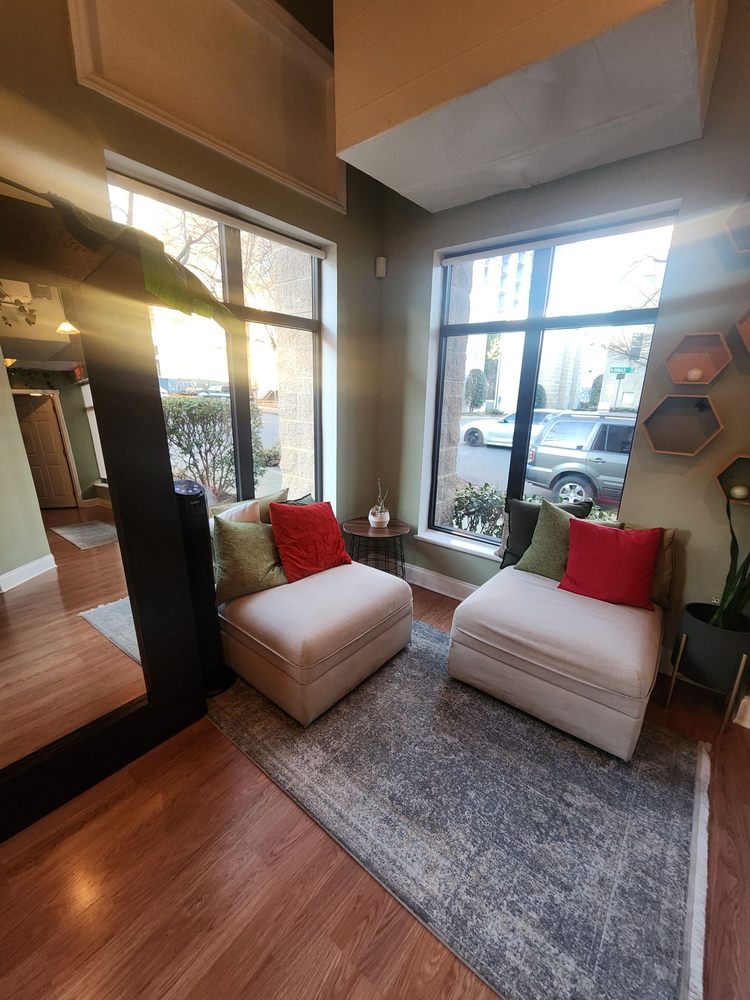 Eden Therapy & Massage