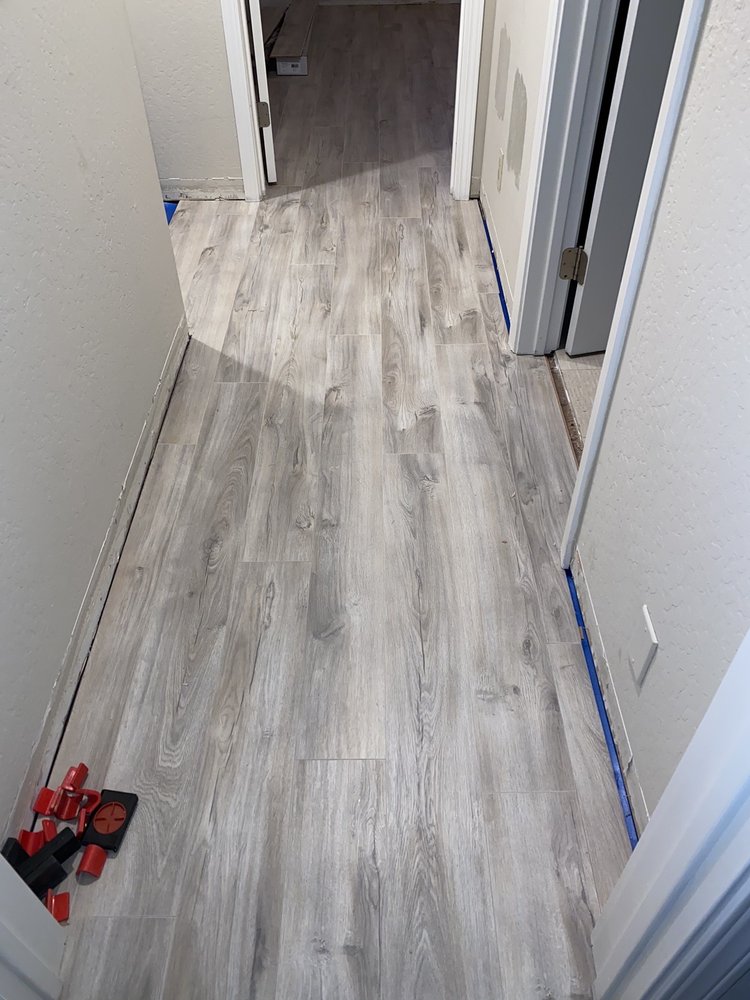 image of business Top Knot Flooring Kitchen and Bathroom Remodel