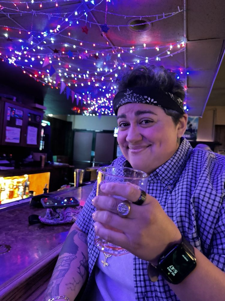 Jim's Vista Lounge