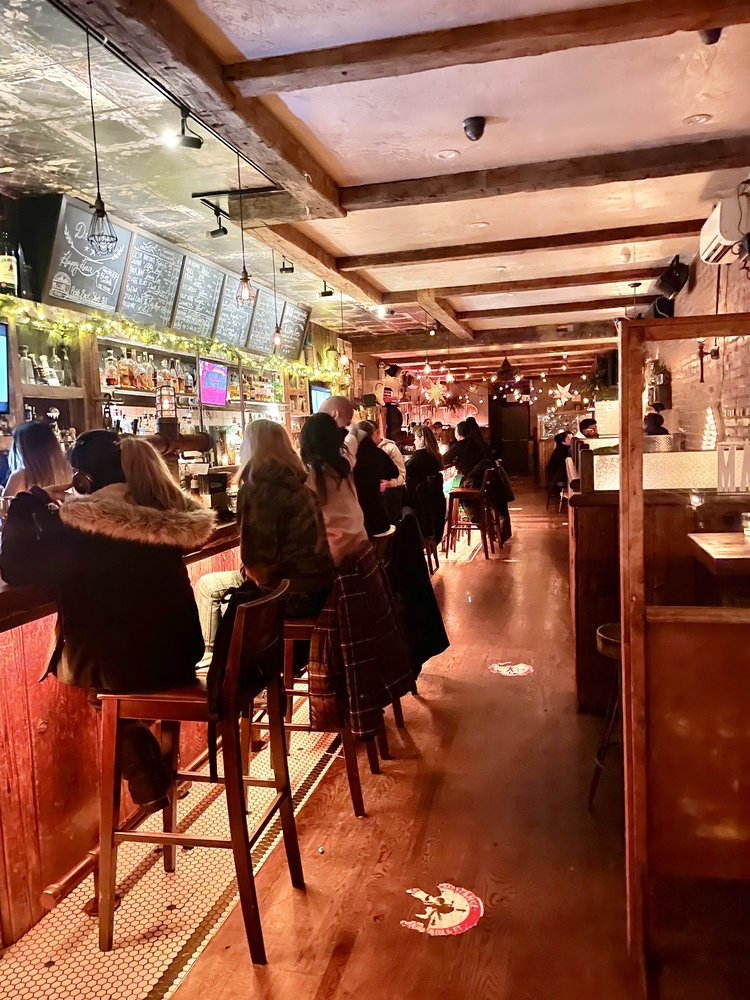 Maggie Mae's
