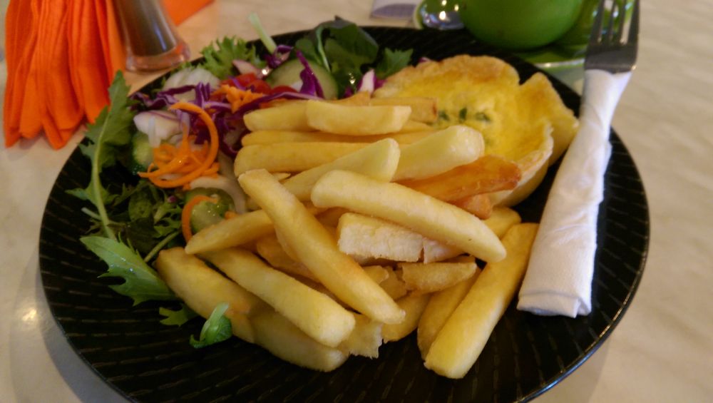 Cervo'z Cafe & Catering