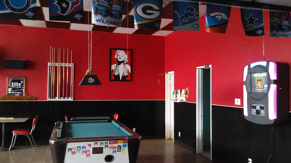 Rigo's Place Bar