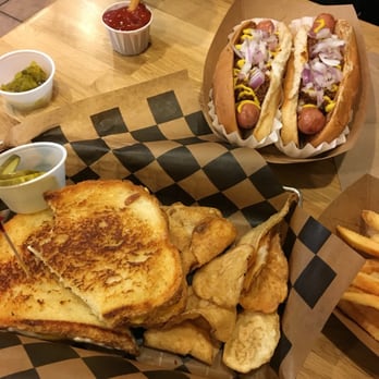 koegel dogs what s shaken burger grill closed 20 photos 30 reviews american traditional koegel dogs what s shaken burger grill closed 20 photos 30 reviews american traditional