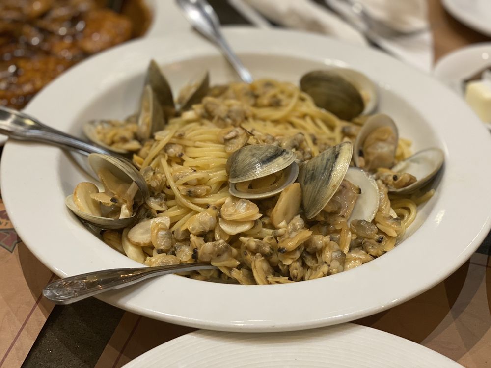 Mama Theresa's Pizzeria & Restaurant