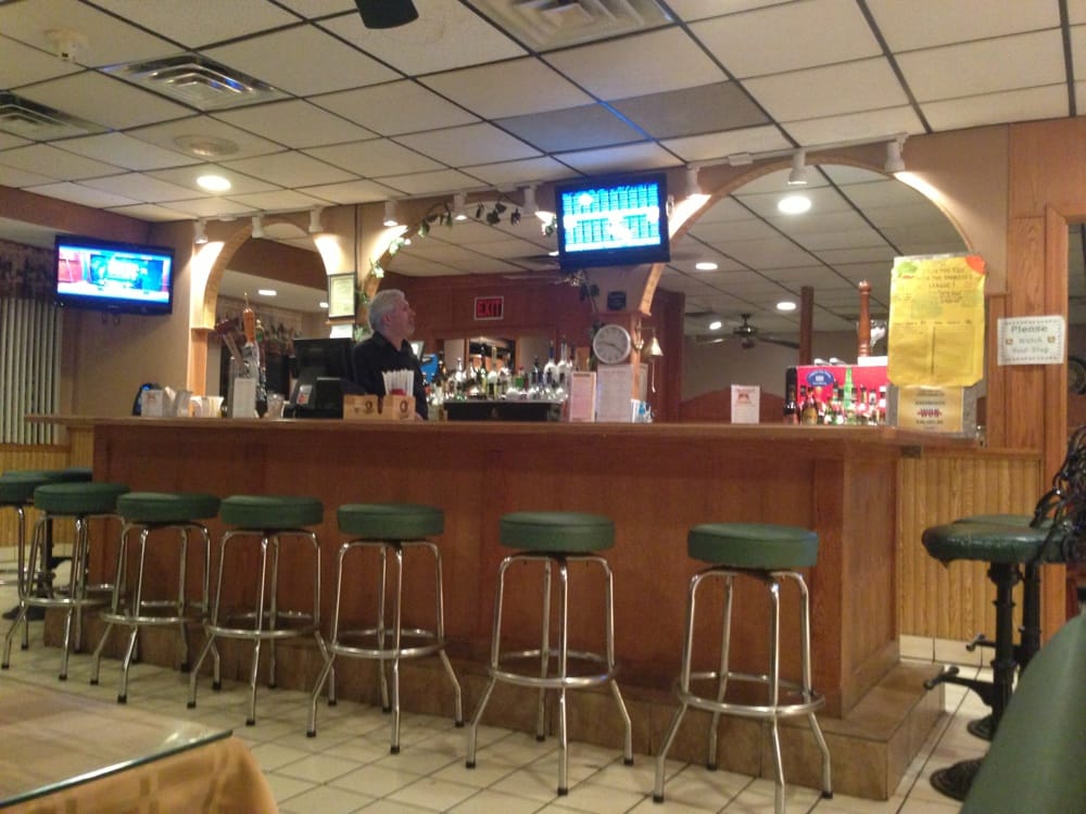 Amoroso’s Ristorante & Lounge CLOSED Italian 2048 Main St, Palmer