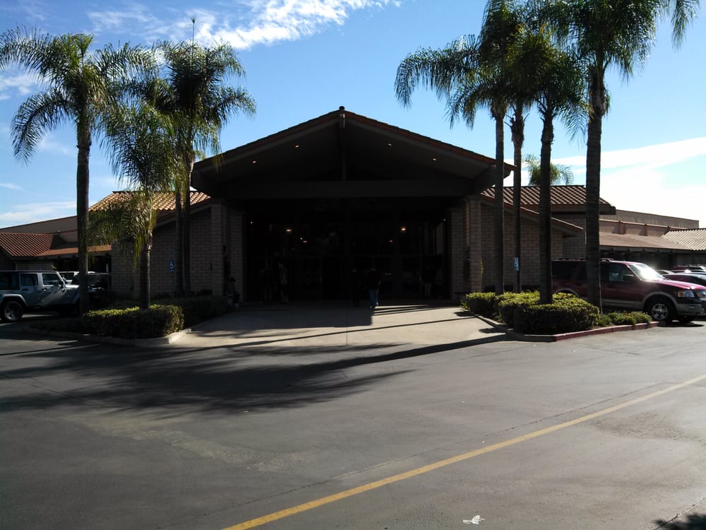 Calvary Chapel Downey 15 Photos & 17 Reviews Churches 12808