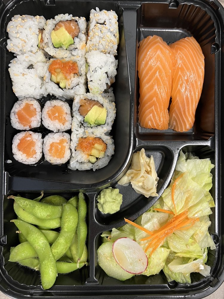 Sushi & Rolls Sushi & Rolls