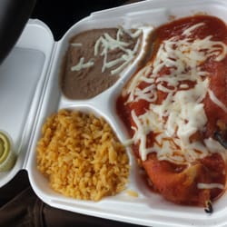 Lupitas Restaurant Mexican 1512 W Market St Bloomington Il Photo Of Lupitas Restaurant Bloomington Il United States Chili Relleno Dinner
