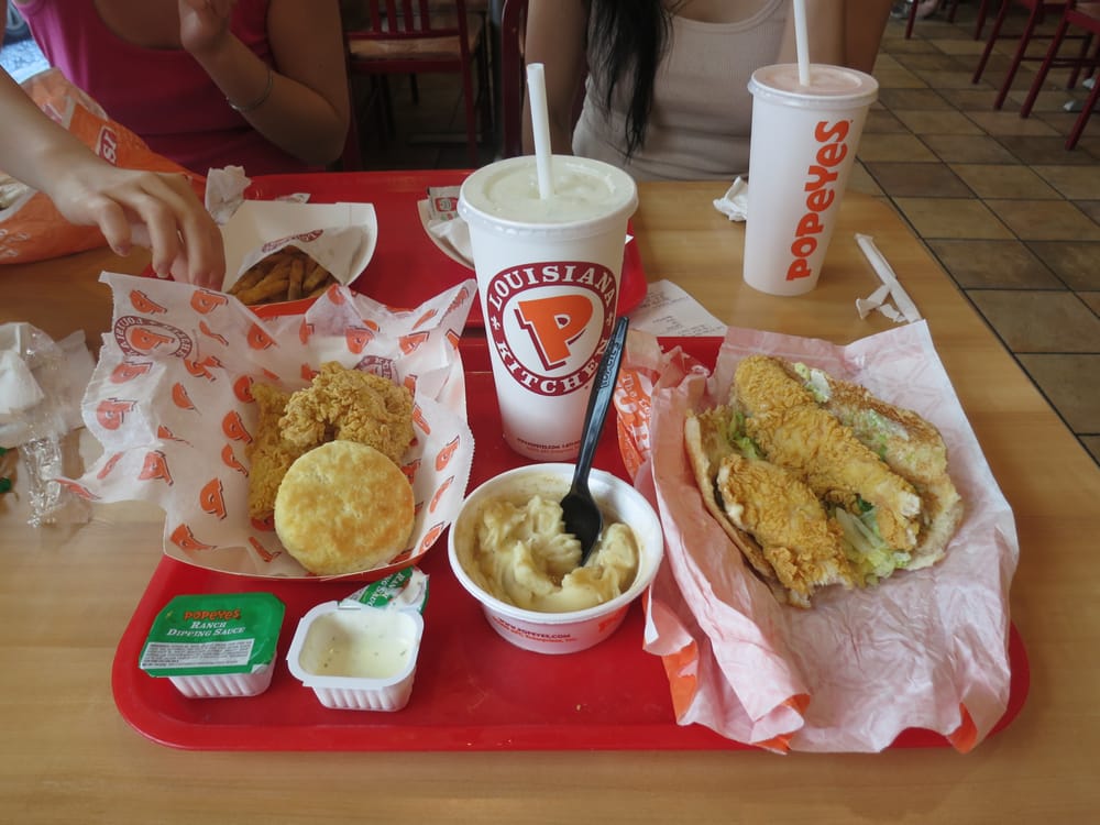 Popeyes Louisiana Kitchen New Orleans La Popeyes Louisiana Kitchen New Orleans La