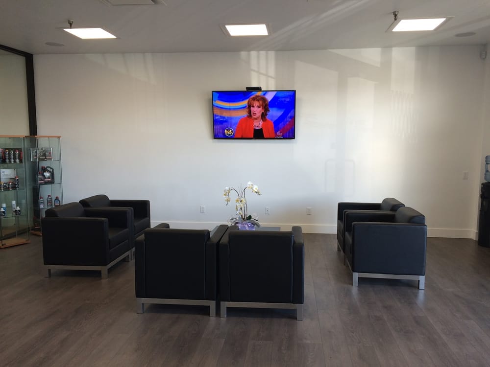 Dynamic Performance Auto Centre