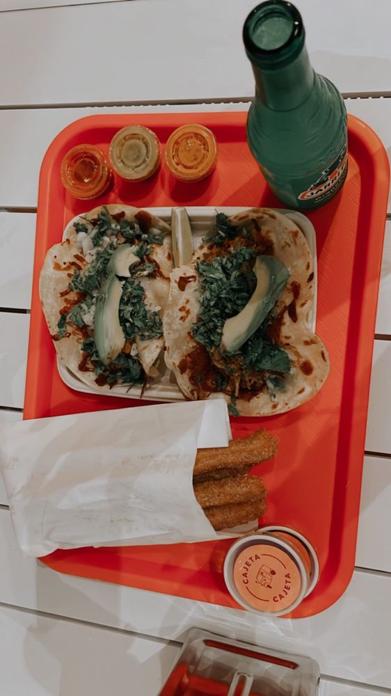 Solecita Churreria y Taqueria