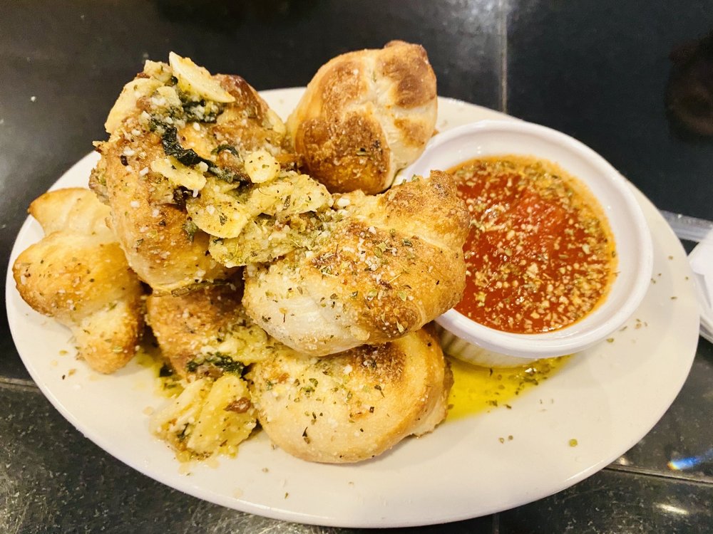 Rosalia's Italian Restaurant and Pizzeria