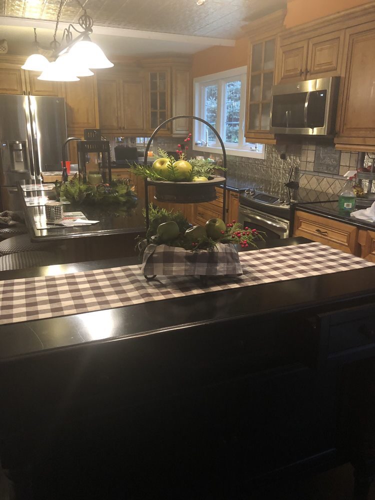 Hope Kitchen Cabinets & Stone Supply