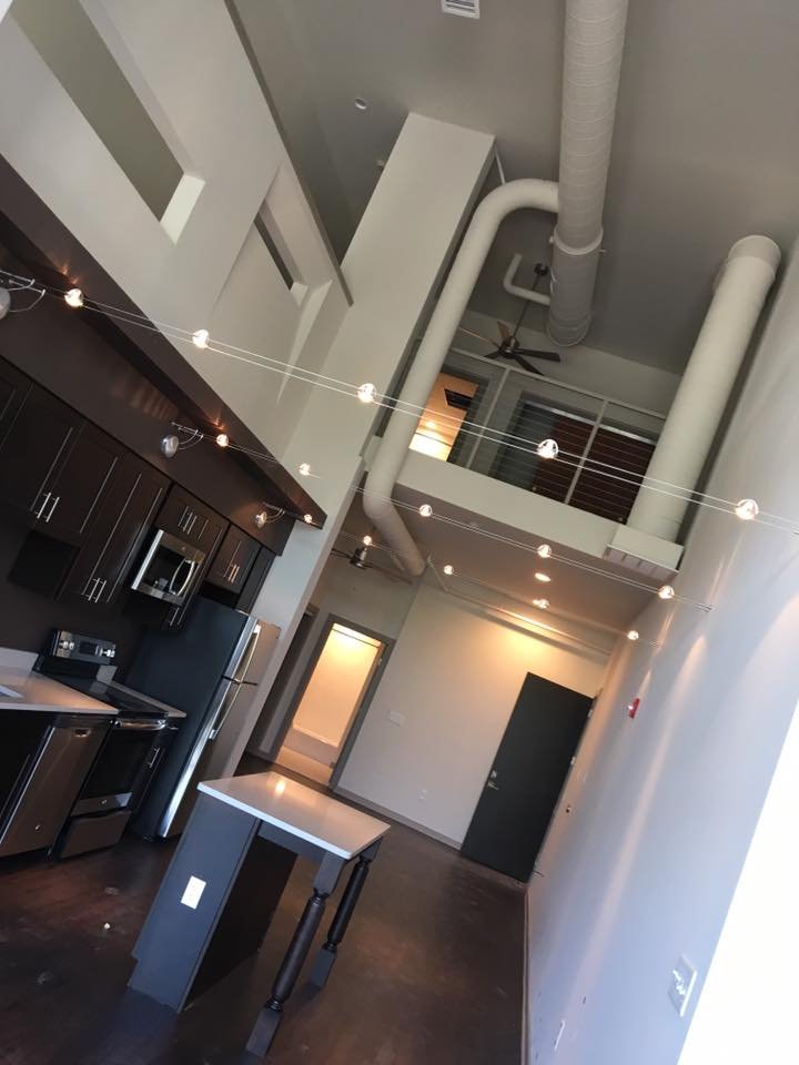 Our Newest Property Axis In Peninsula Town Center Loft Style 125 Photos For The Chapman Apartments