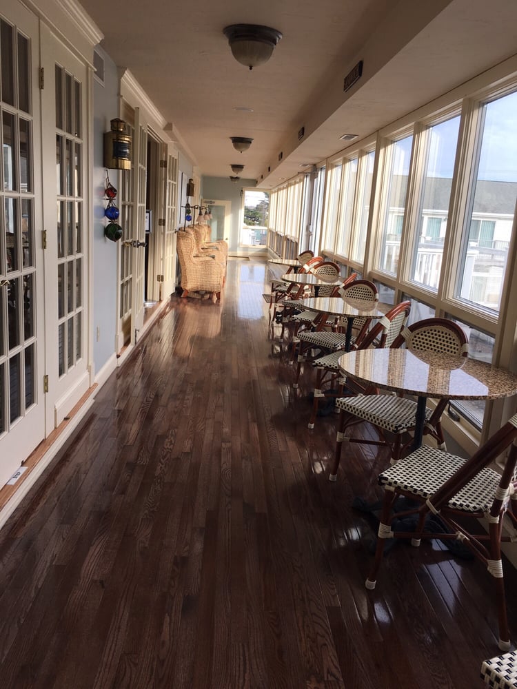 AnchorIn 25 Photos & 35 Reviews Hotels 1 South St, Hyannis, MA