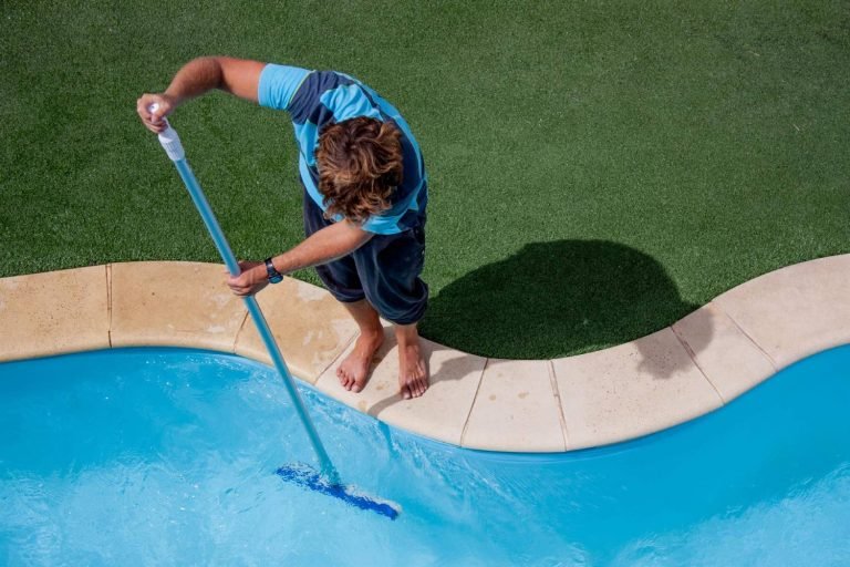 Aldo's Cleaning Pool and Spa