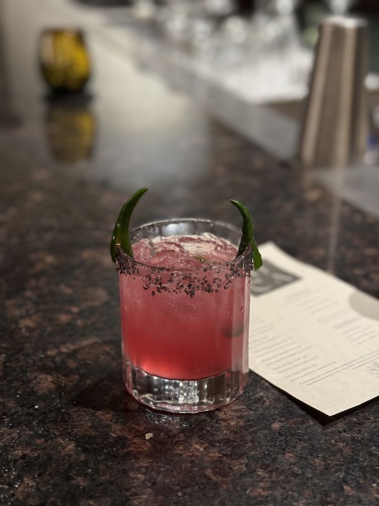 Mica Restaurant & Bar