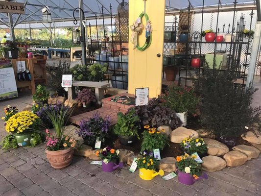 Colonial Classics Landscaping Nursery 3633 Epworth Rd Newburgh In Reviews