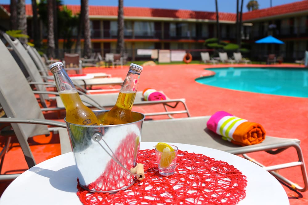 Hotel Goleta CLOSED 41 Photos & 45 Reviews Hotels 5650 Calle