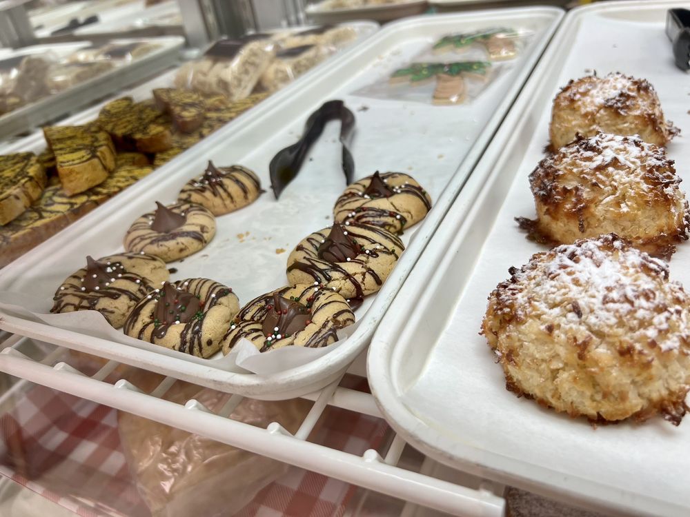 Breezy Bakery