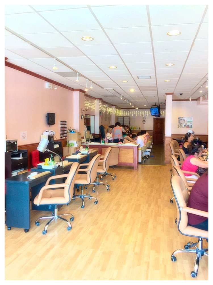 Mani Pedi Spa Nail Salons 950 N Broadway, Massapequa, NY Phone