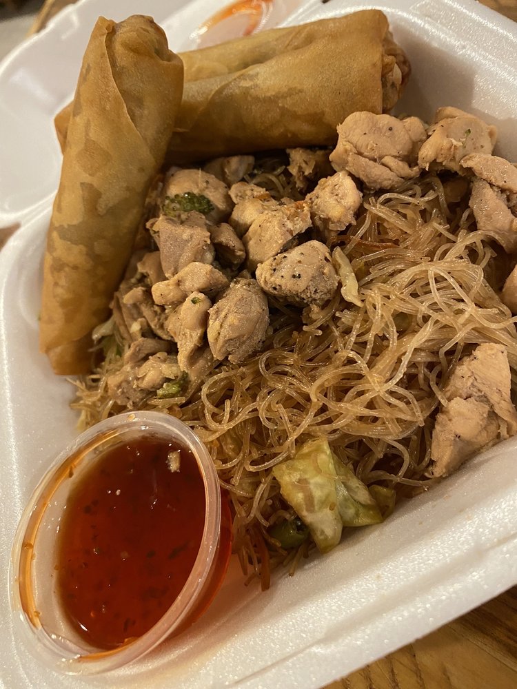 Makin Noys Fusion Filipino Inspired